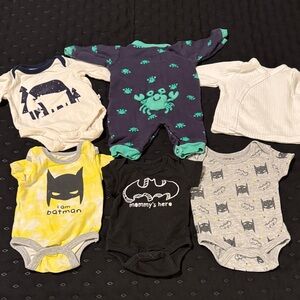 Batman Themed Baby Onesie Set - Black, Yellow, Gray